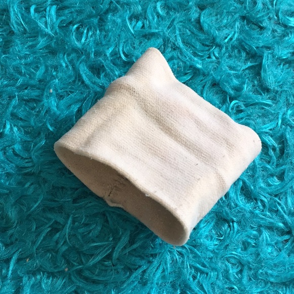 Retro Hello Kitty wristband - Picture 5 of 8